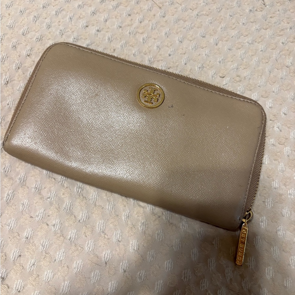 Tory Burch Wallet